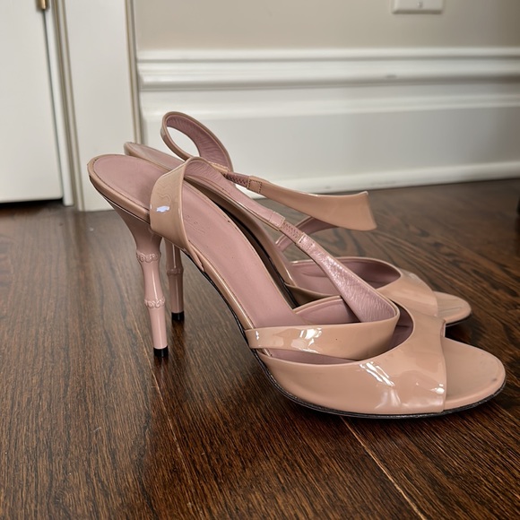 GUCCI Patent Leather Slingback Sandals Size: 10 | IT 40 - Picture 5 of 8